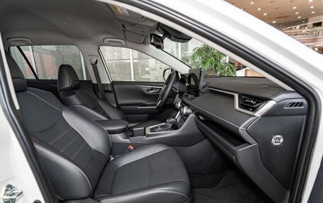 Toyota RAV4, 2025 год, 6 590 000 рублей, 23 фотография