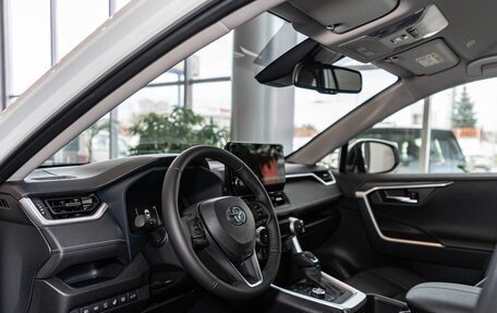 Toyota RAV4, 2025 год, 6 590 000 рублей, 24 фотография