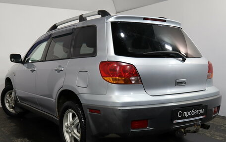 Mitsubishi Outlander III рестайлинг 3, 2004 год, 579 000 рублей, 4 фотография