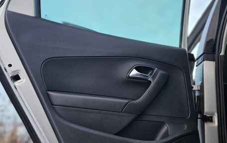 Volkswagen Polo VI (EU Market), 2018 год, 1 050 000 рублей, 16 фотография