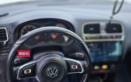 Volkswagen Polo VI (EU Market), 2018 год, 1 050 000 рублей, 20 фотография