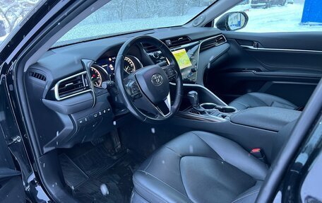 Toyota Camry, 2020 год, 2 990 000 рублей, 8 фотография