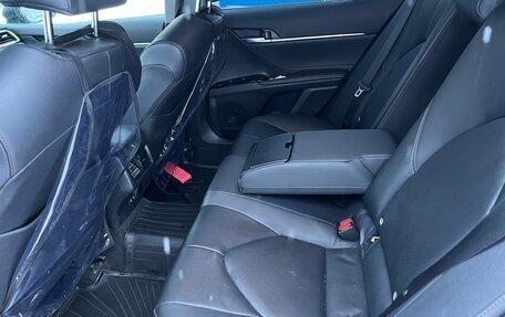 Toyota Camry, 2020 год, 2 990 000 рублей, 15 фотография