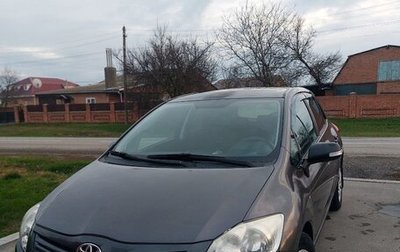 Toyota Auris II, 2010 год, 850 000 рублей, 1 фотография