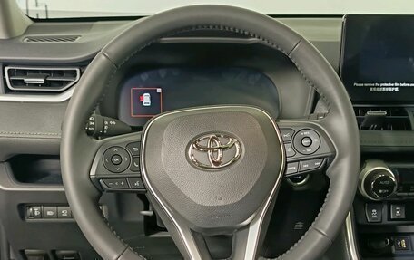 Toyota RAV4, 2025 год, 4 350 000 рублей, 12 фотография