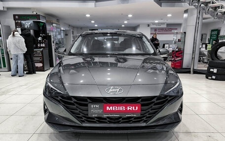 Hyundai Elantra, 2021 год, 2 099 000 рублей, 2 фотография