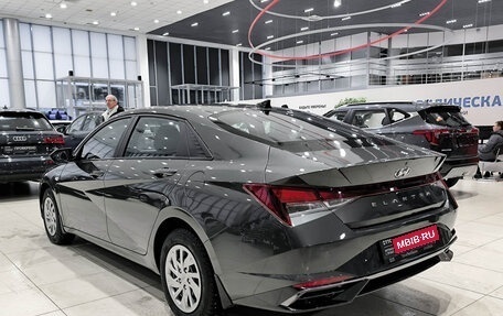 Hyundai Elantra, 2021 год, 2 099 000 рублей, 7 фотография