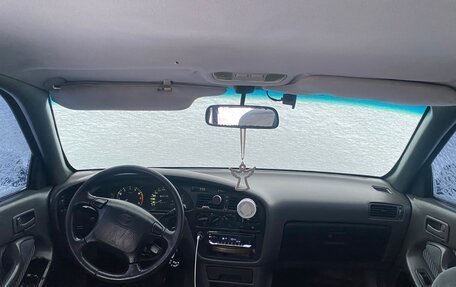 Toyota Camry, 1993 год, 240 000 рублей, 6 фотография