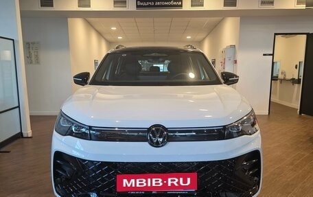 Volkswagen Tiguan, 2025 год, 5 040 000 рублей, 6 фотография