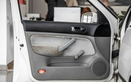 Volkswagen Golf IV, 2001 год, 389 000 рублей, 15 фотография