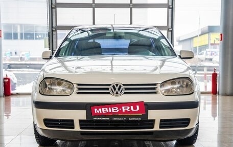 Volkswagen Golf IV, 2001 год, 389 000 рублей, 2 фотография