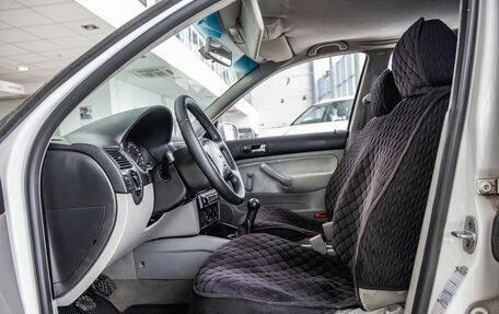 Volkswagen Golf IV, 2001 год, 389 000 рублей, 16 фотография