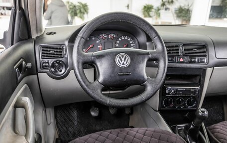 Volkswagen Golf IV, 2001 год, 389 000 рублей, 20 фотография