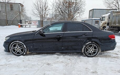 Mercedes-Benz E-Класс, 2015 год, 2 200 000 рублей, 4 фотография