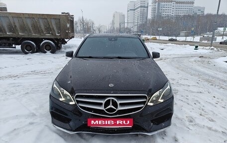 Mercedes-Benz E-Класс, 2015 год, 2 200 000 рублей, 2 фотография