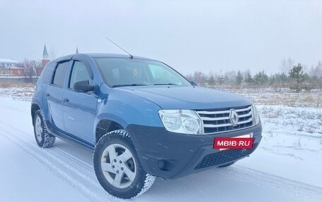 Renault Duster I рестайлинг, 2014 год, 650 000 рублей, 2 фотография