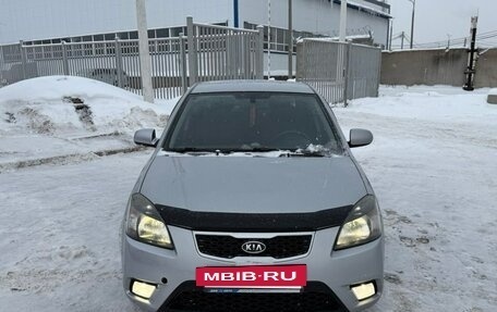 KIA Rio II, 2010 год, 569 000 рублей, 2 фотография