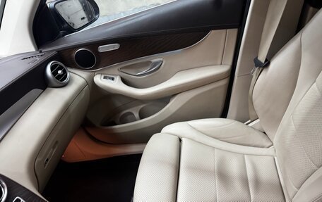 Mercedes-Benz GLC, 2017 год, 3 100 000 рублей, 13 фотография