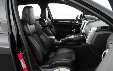 Porsche Cayenne III, 2017 год, 4 998 999 рублей, 8 фотография