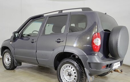 Chevrolet Niva I рестайлинг, 2019 год, 877 000 рублей, 6 фотография