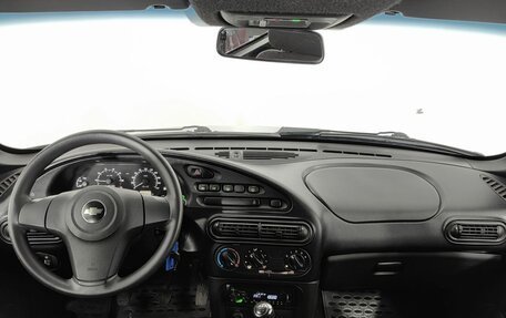 Chevrolet Niva I рестайлинг, 2019 год, 877 000 рублей, 9 фотография