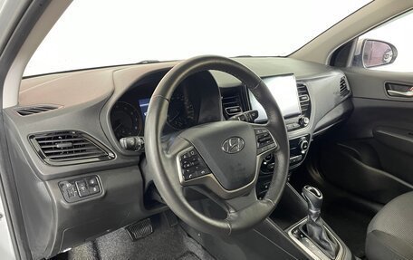 Hyundai Solaris II рестайлинг, 2021 год, 1 649 000 рублей, 9 фотография