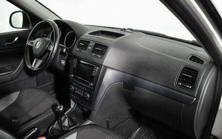 Skoda Yeti I рестайлинг, 2017 год, 1 080 000 рублей, 12 фотография