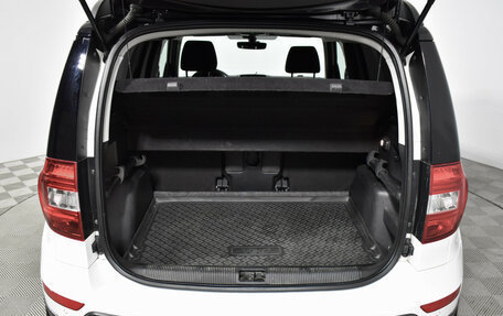 Skoda Yeti I рестайлинг, 2017 год, 1 080 000 рублей, 18 фотография