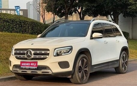 Mercedes-Benz GLB, 2021 год, 2 400 000 рублей, 1 фотография