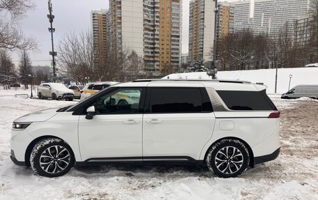 KIA Carnival, 2022 год, 4 150 000 рублей, 5 фотография