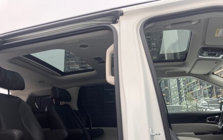 KIA Carnival, 2022 год, 4 150 000 рублей, 10 фотография