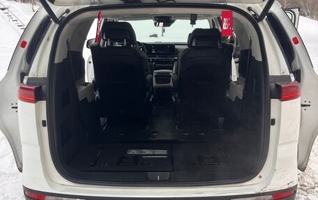 KIA Carnival, 2022 год, 4 150 000 рублей, 18 фотография