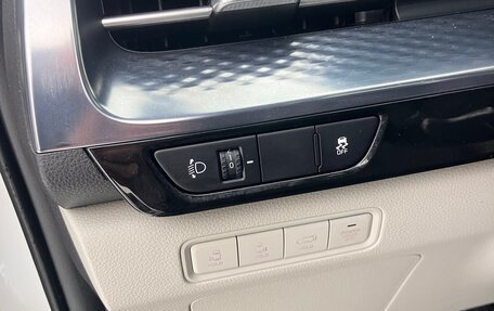 KIA Carnival, 2022 год, 4 150 000 рублей, 40 фотография