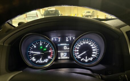 Toyota Land Cruiser 200, 2014 год, 3 300 000 рублей, 11 фотография