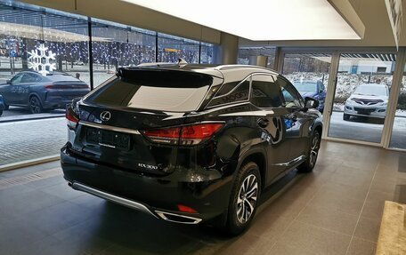 Lexus RX IV рестайлинг, 2022 год, 6 590 000 рублей, 6 фотография