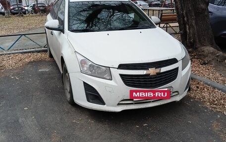 Chevrolet Cruze II, 2014 год, 580 000 рублей, 2 фотография