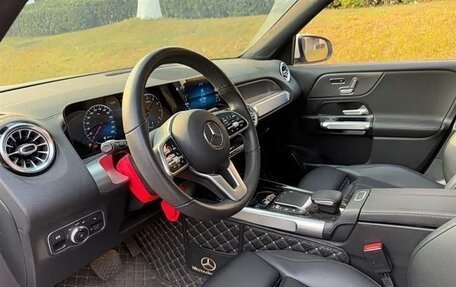 Mercedes-Benz GLB, 2021 год, 2 400 000 рублей, 7 фотография