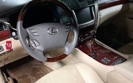 Lexus LS IV, 2008 год, 1 430 000 рублей, 14 фотография