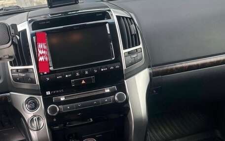 Toyota Land Cruiser 200, 2013 год, 4 100 000 рублей, 7 фотография