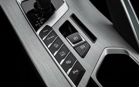 Geely Coolray I, 2023 год, 2 120 000 рублей, 17 фотография