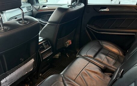 Mercedes-Benz GL-Класс, 2012 год, 2 600 000 рублей, 15 фотография