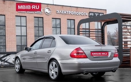 Mercedes-Benz E-Класс, 2004 год, 880 000 рублей, 2 фотография