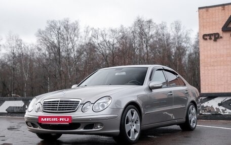 Mercedes-Benz E-Класс, 2004 год, 880 000 рублей, 12 фотография