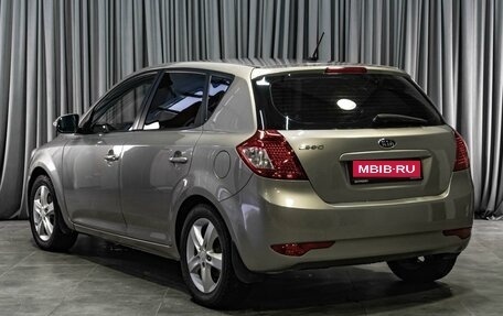 KIA cee'd I рестайлинг, 2011 год, 575 000 рублей, 2 фотография
