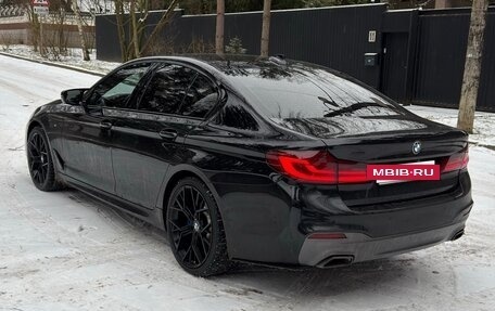 BMW 5 серия, 2019 год, 2 900 000 рублей, 8 фотография