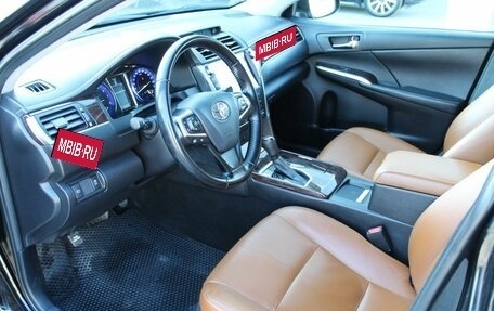 Toyota Camry, 2017 год, 1 980 000 рублей, 13 фотография