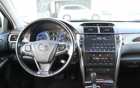 Toyota Camry, 2017 год, 1 980 000 рублей, 17 фотография