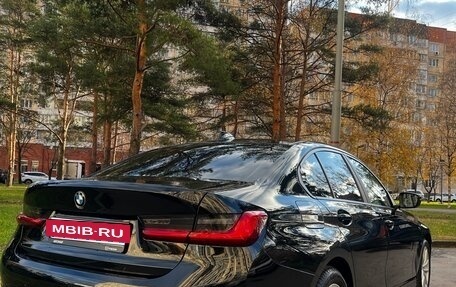 BMW 3 серия, 2019 год, 4 000 000 рублей, 2 фотография