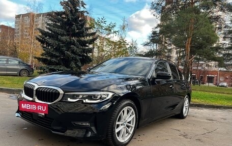 BMW 3 серия, 2019 год, 4 000 000 рублей, 5 фотография