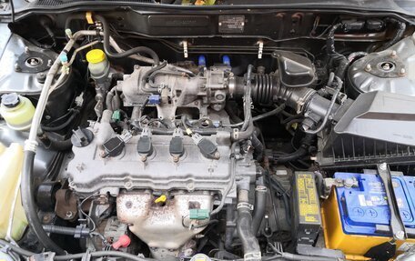 Nissan Wingroad III, 2003 год, 420 000 рублей, 6 фотография